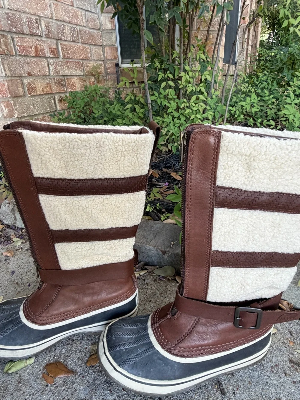 Women’s Sorrel Brown and Cream Leather Waterproof Winter Boots Size 7